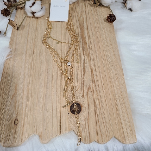 ⭐️⭐️NEW⭐️⭐️BEAUTIFUL!! Bohomeian Faux Pearl 3 Layer Disc Charm Necklace - Picture 8 of 16